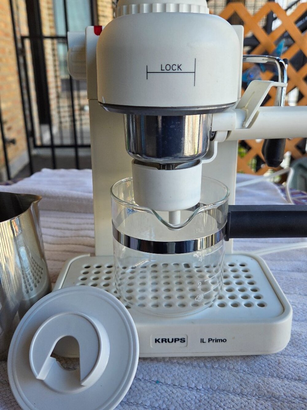 Krups IL Primo Espresso/Latte/Cappuccino Coffee Machine, incl Pitcher, Carafe